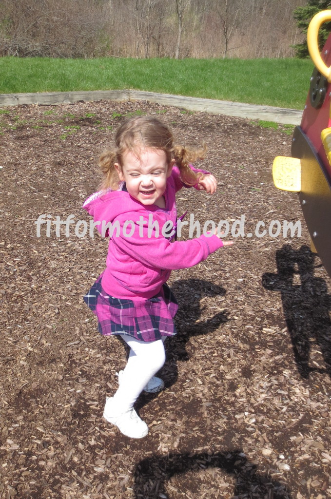 toddler tuesday - isabella laughing