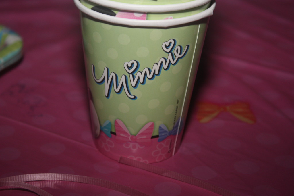 mimm - birthday bellas cups