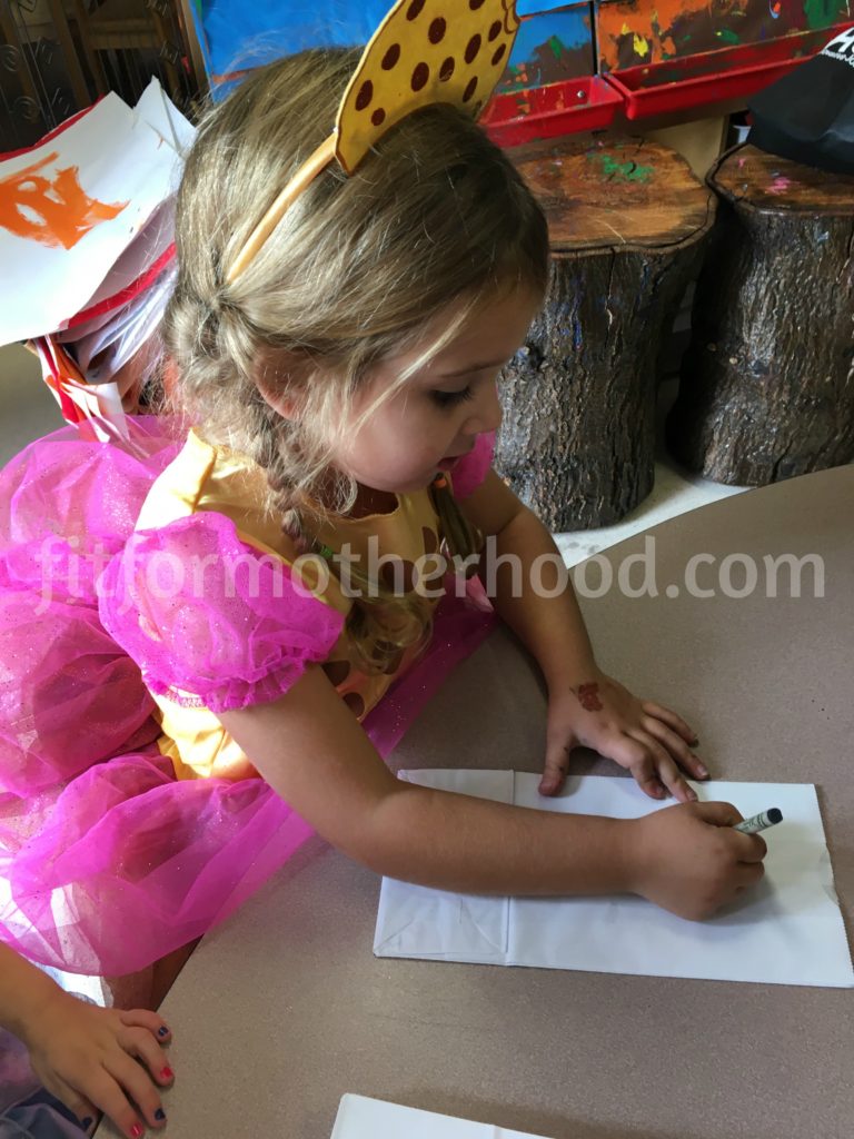 october-2016-school-parties-isabella-coloring-2