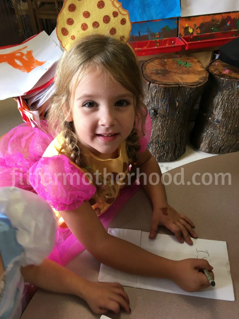 october-2016-school-parties-isabella-coloring